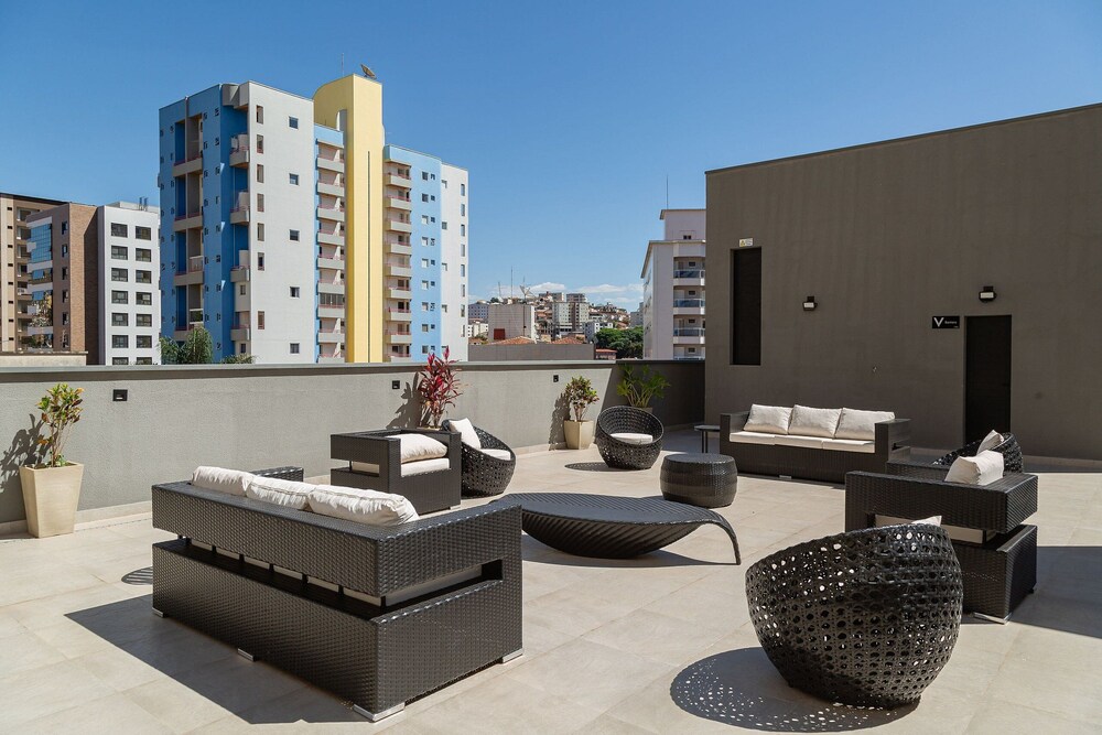 Cozy Apartment Close to the Center Pgo309