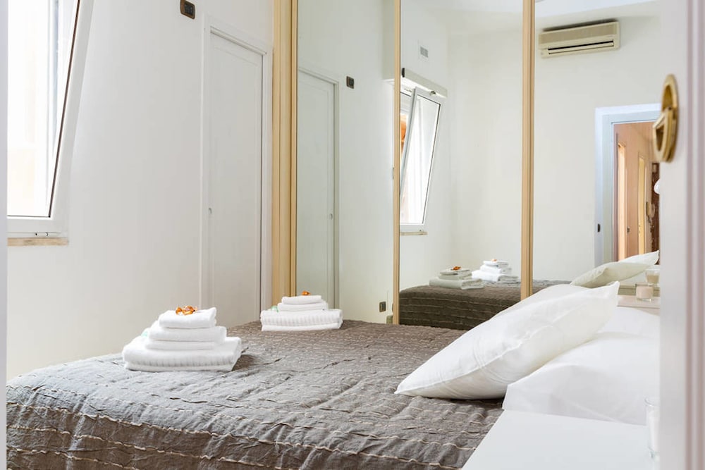The Colosseum Suite