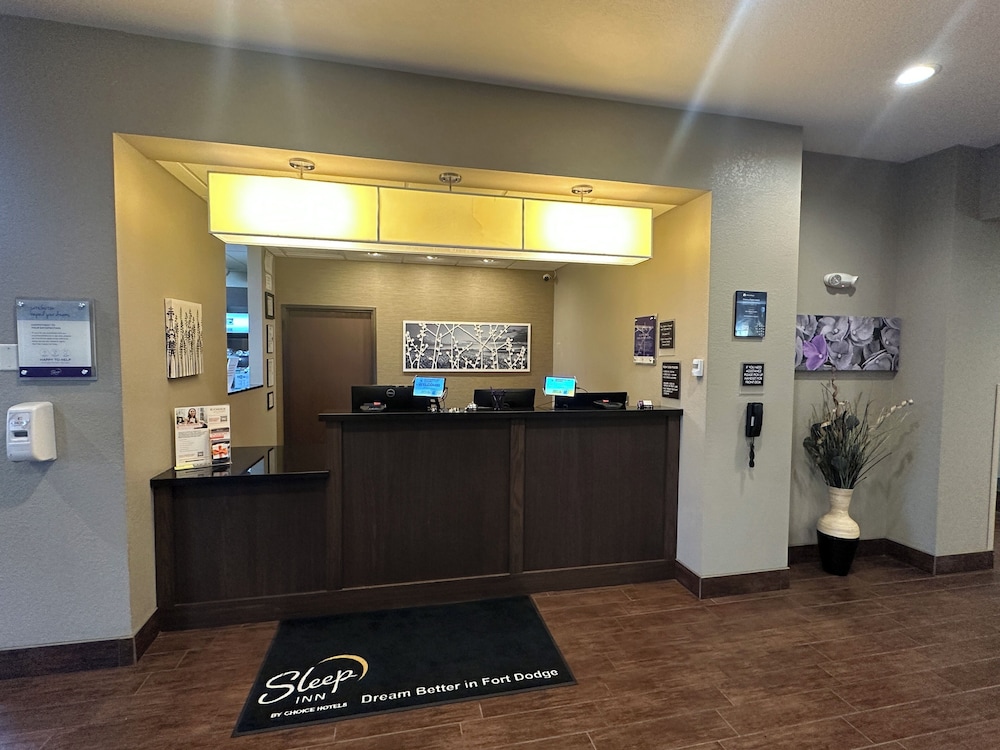 Sleep Inn Suites Fort Dodge - Property Image 26