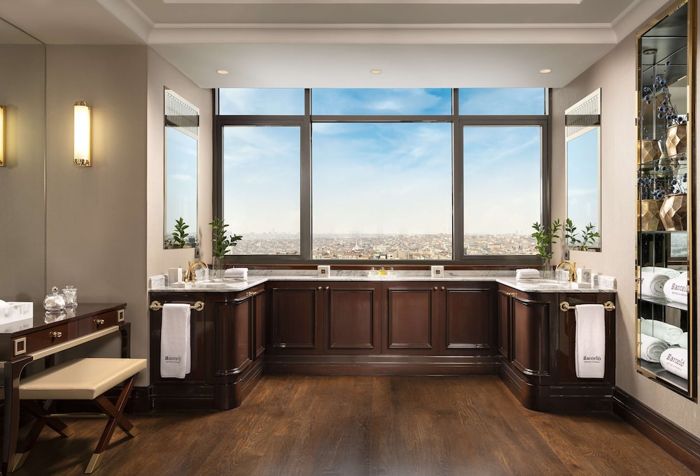 Barcelo İstanbul - Image 28