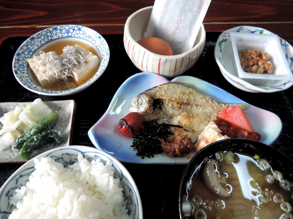 Mizuwake Minshuku Mura
