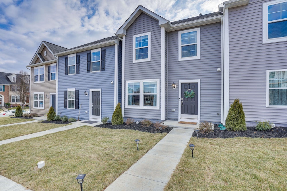 Charles Town Townhome: 9 Mi to Harpers Ferry - Property Image 2