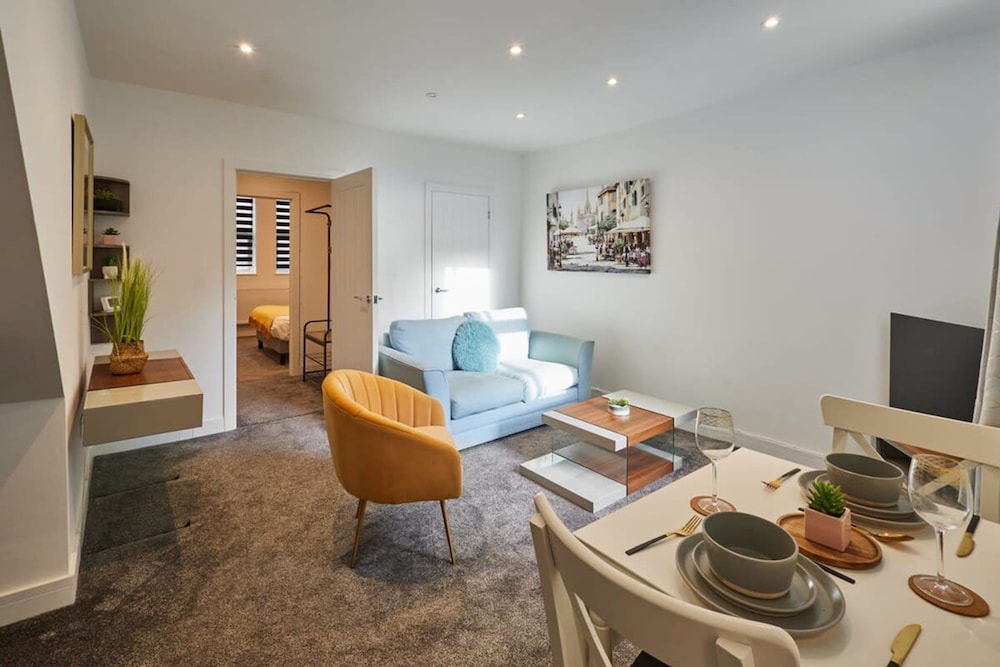 Host Stay Rochester Apartment