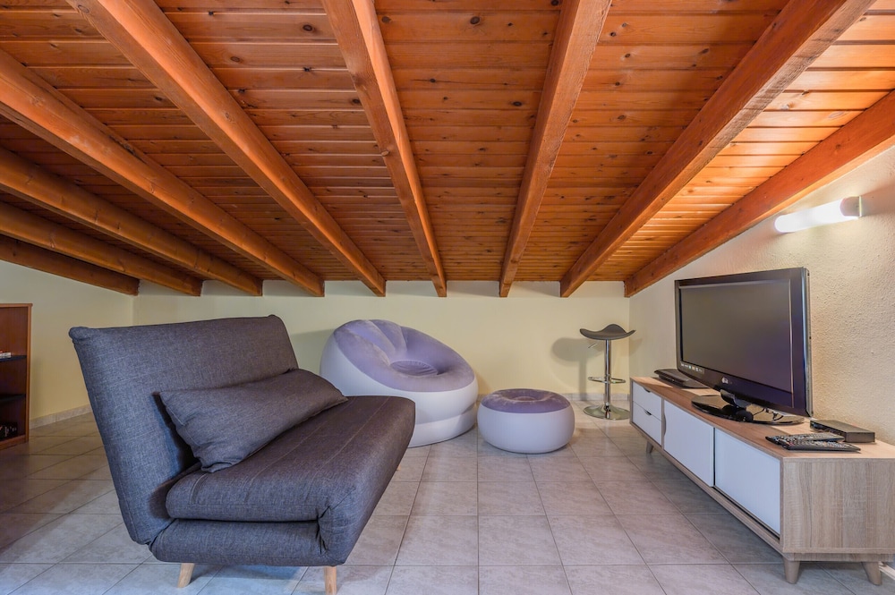 Harmony Villa