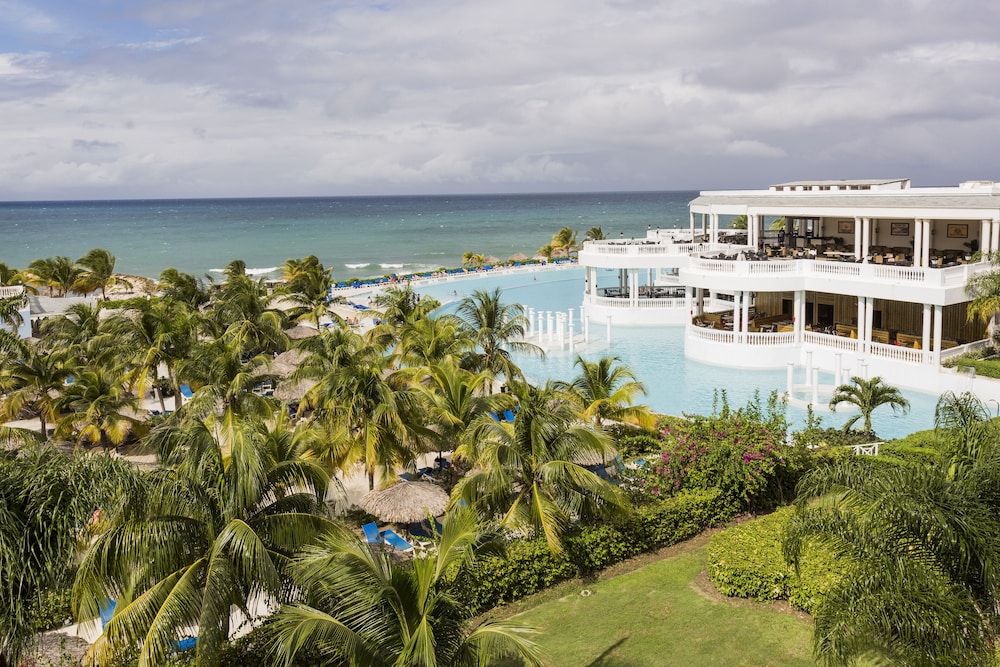 Grand Palladium Lady Hamilton Resort  Spa All Inclusive - Property Image 189