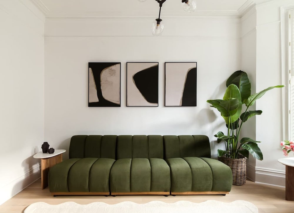 Luxury 5-bedroom Town House in Brook Green Central London