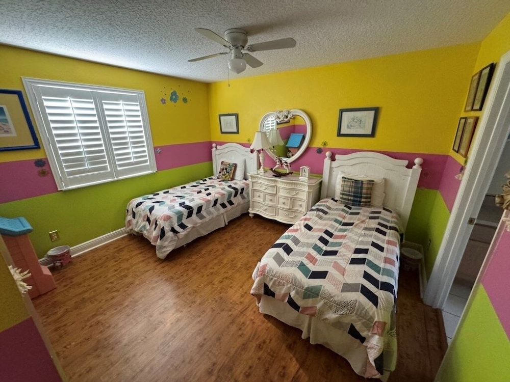 Southern Comfort 8 Bedroom Home
