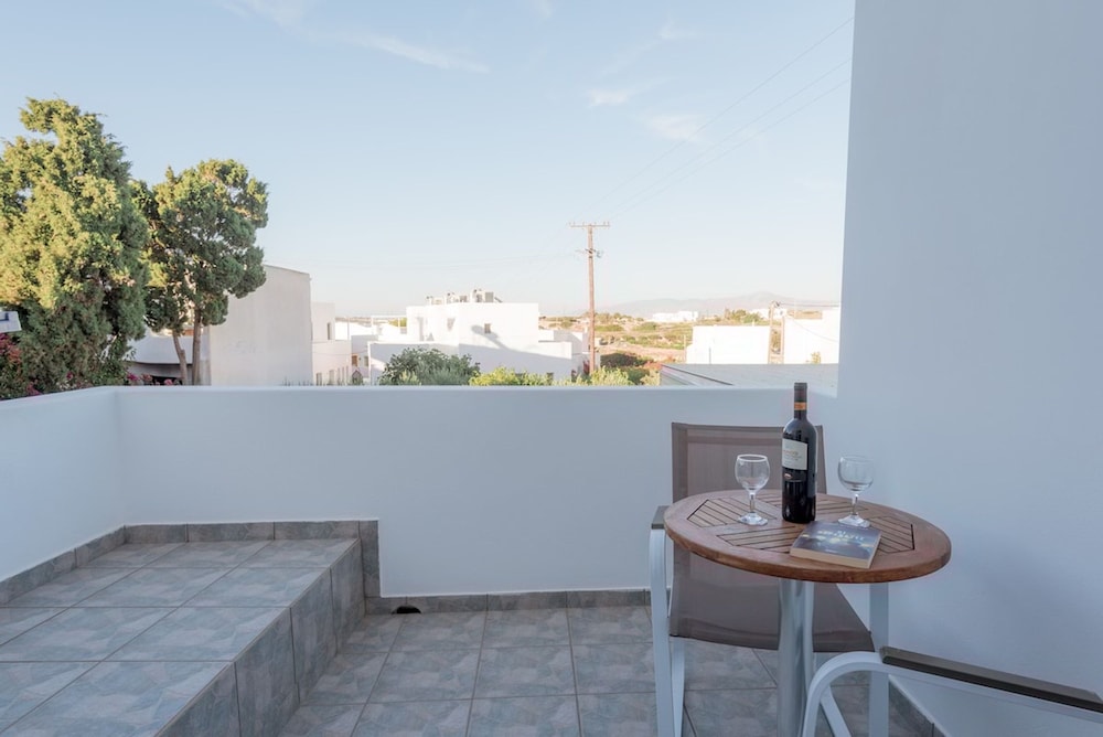 Naousa Central House Paros
