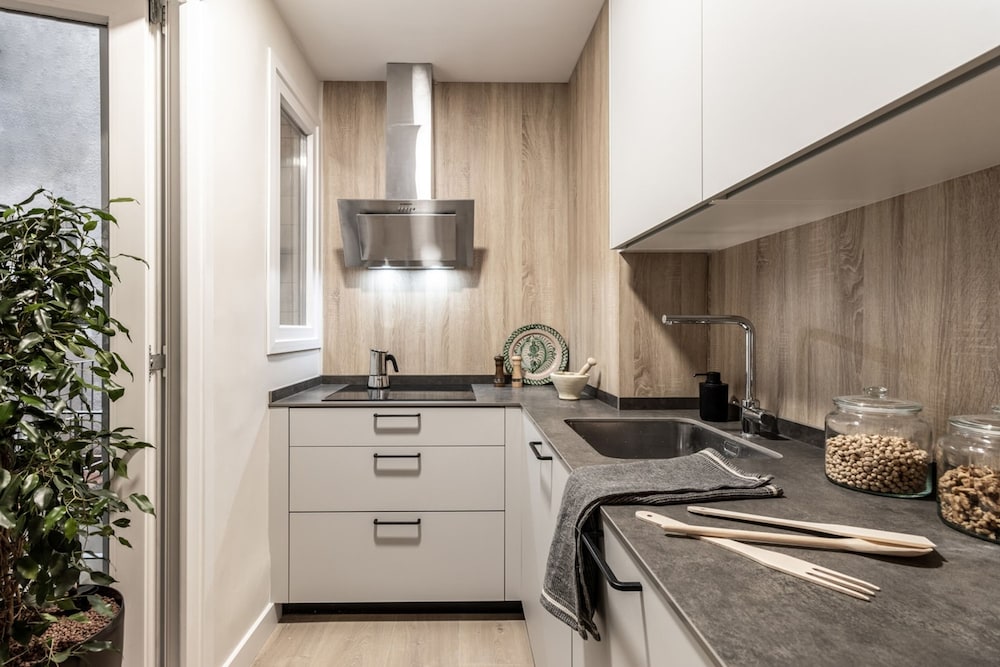 Andujar - 3 Bedrooms in Trafalgar