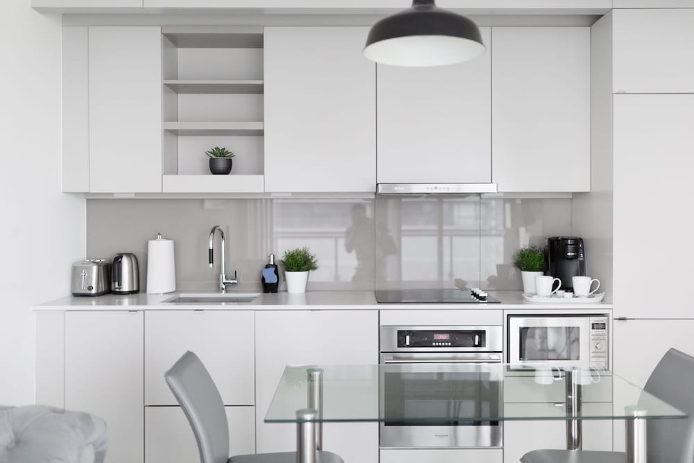 Metropolis Suites - Peter St - Image 4