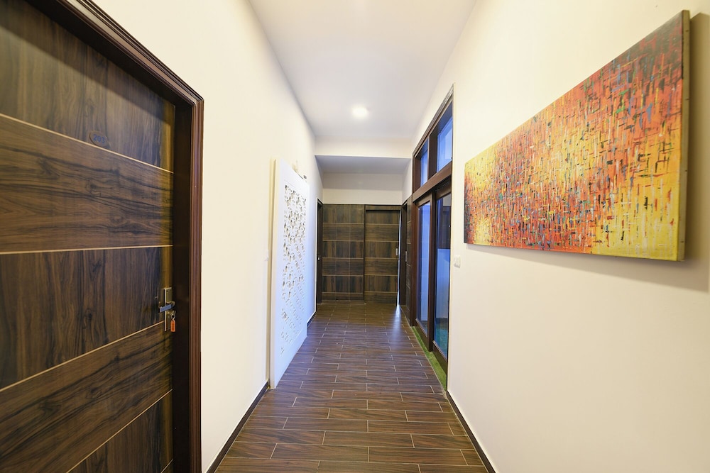 Fabhotel Harnoor House