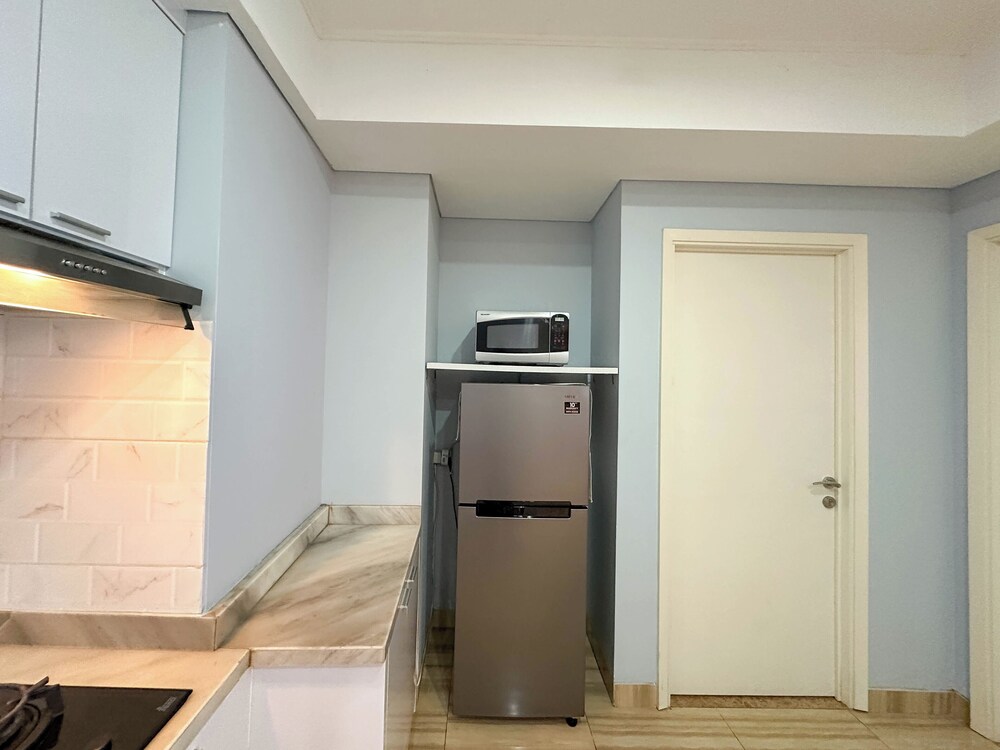 Spacious And Cozy 3Br At Grand Sungkono Lagoon Apartment