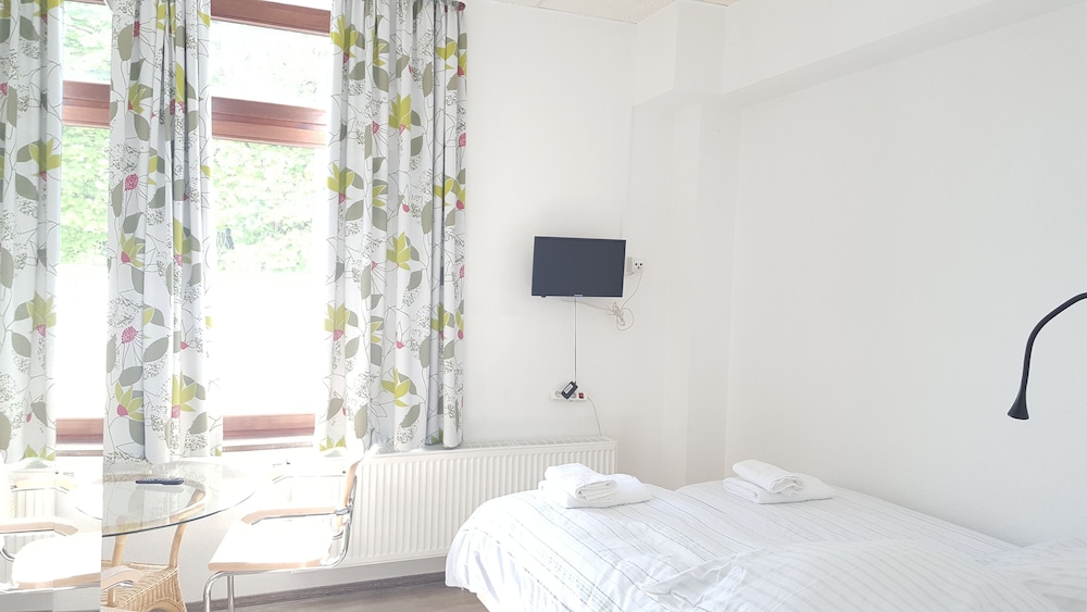 Aparthotel B & L