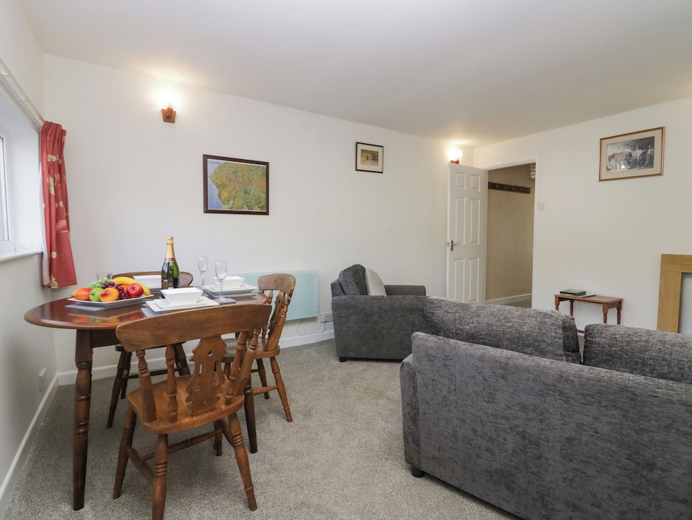 Newfield Apartment 2