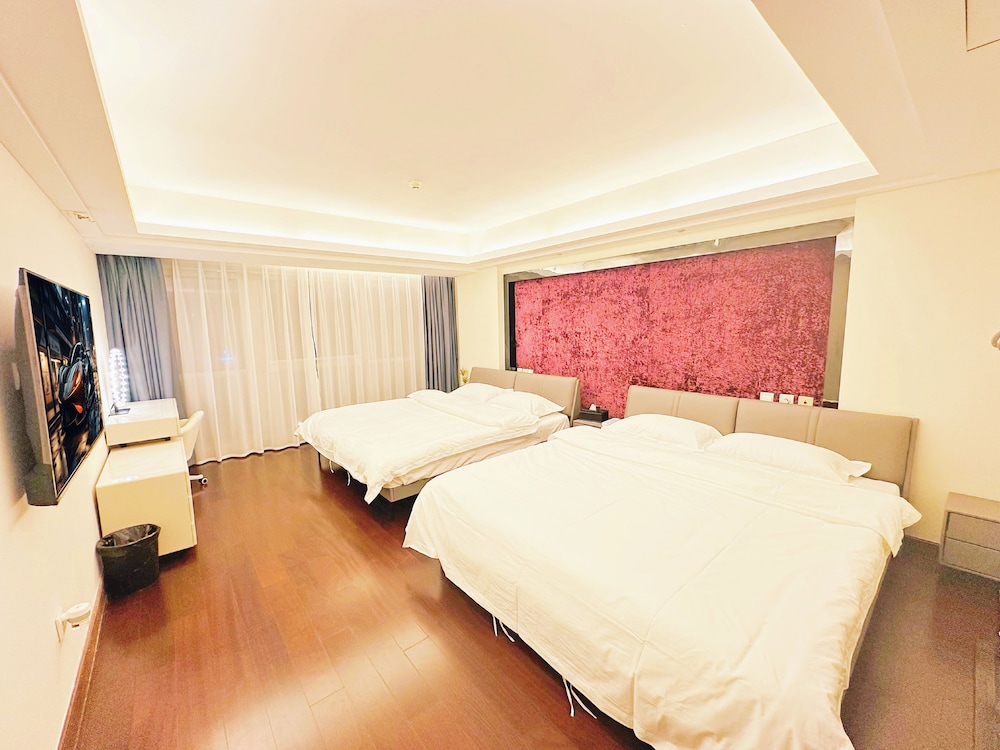Beijing Sanlitun area duplex apartment