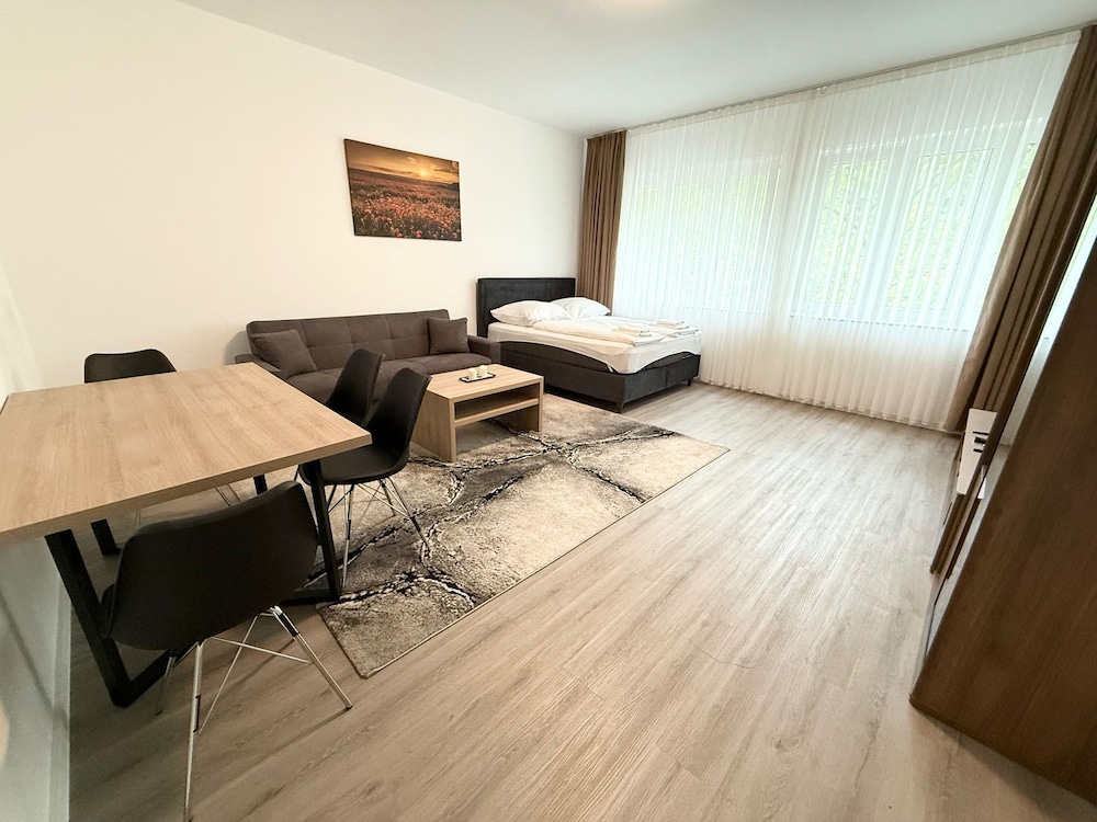 Domloge Lofts & Apartments