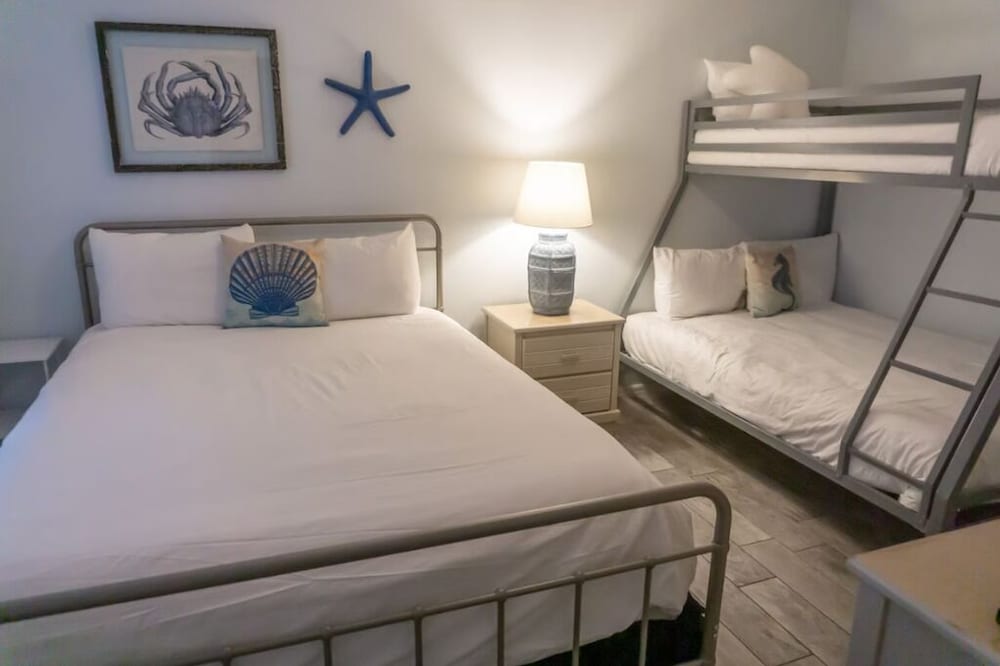 Beachside Villas 1022