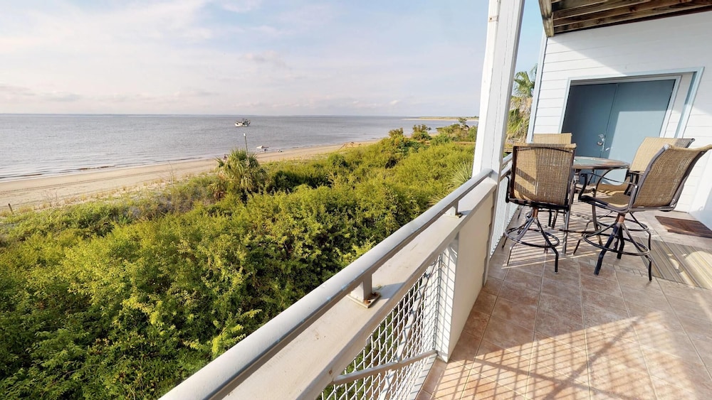 Bay View Villas 2 by Tybee Vacation Rentals