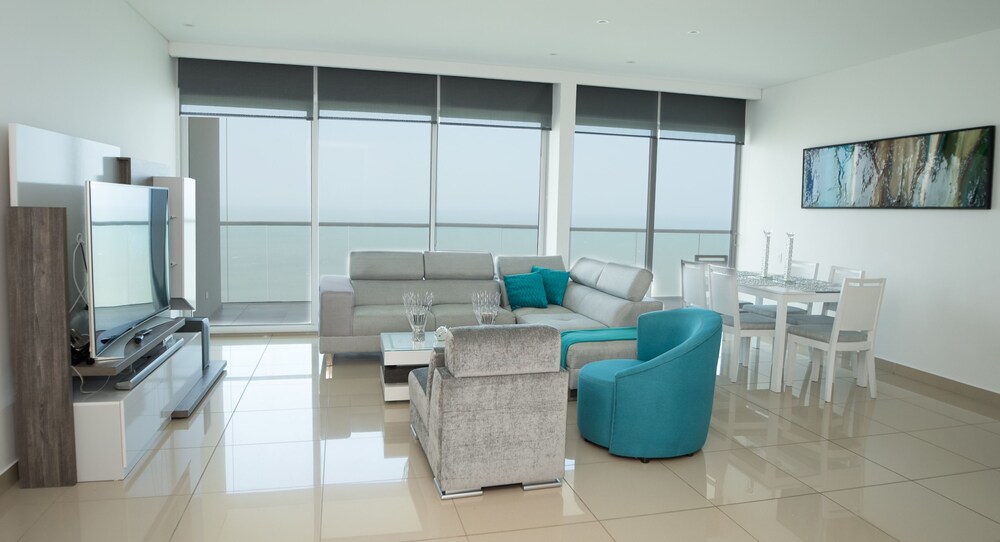 H2 Residences By Nomad Guru