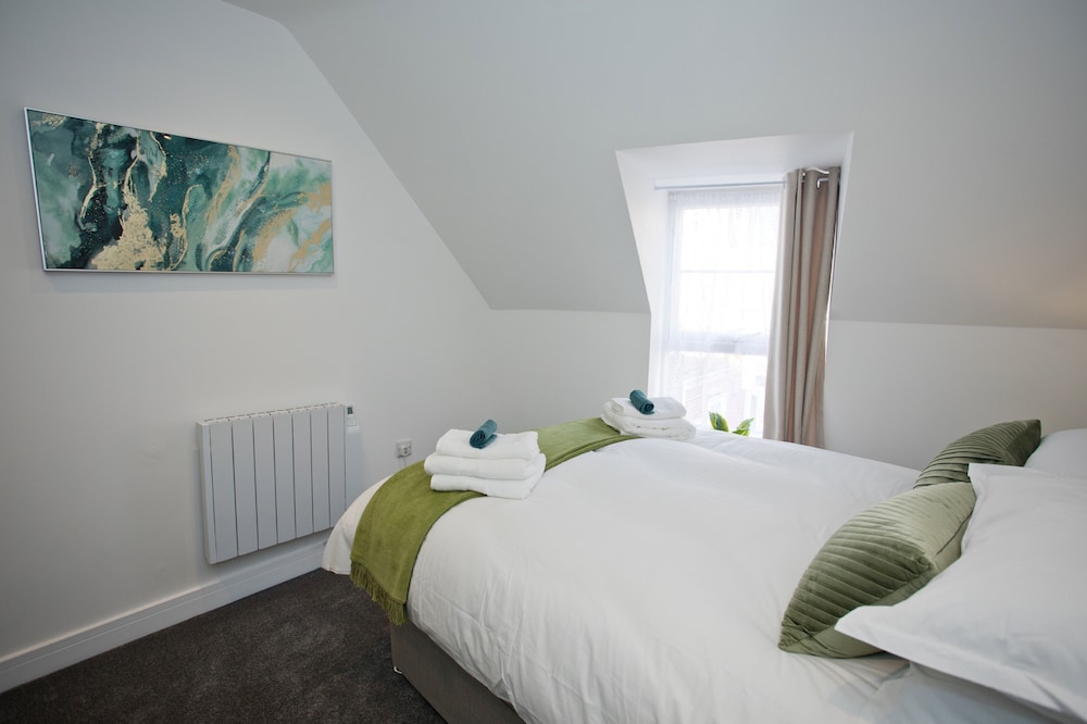 2br-central-15minwalktobeach-freeparking-wifi