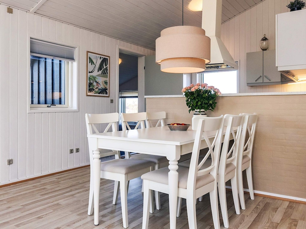 6 Person Holiday Home in Hjorring