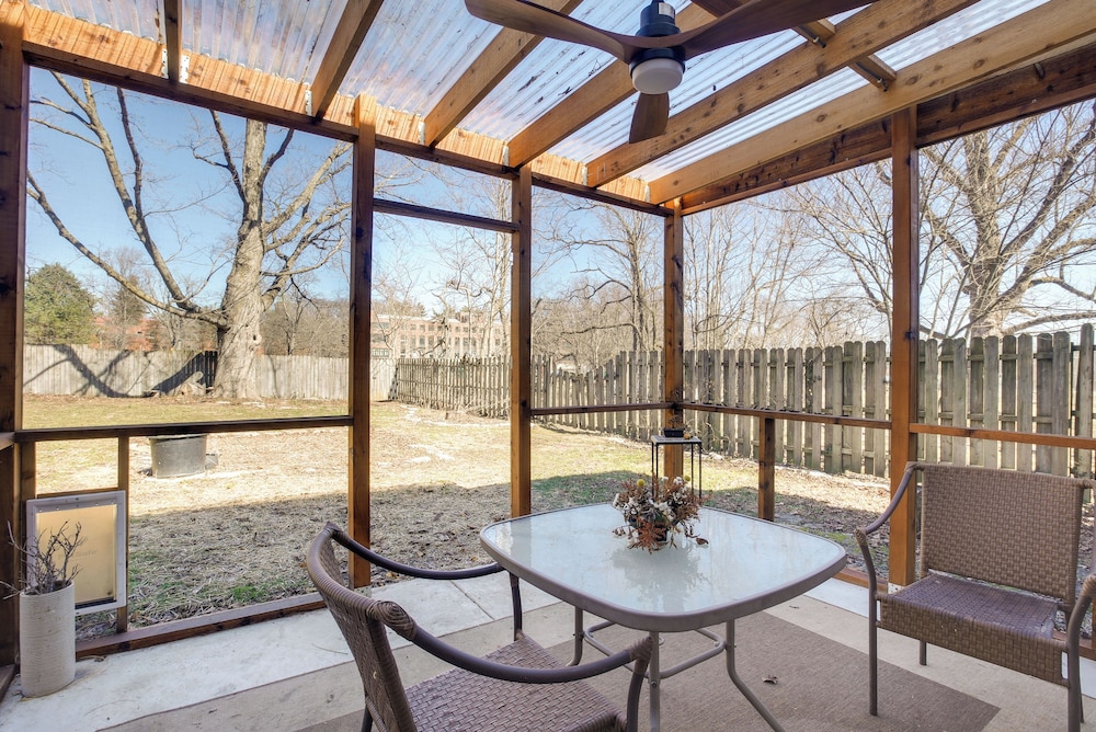 Spacious & Updated Farmhouse in Yellow Springs