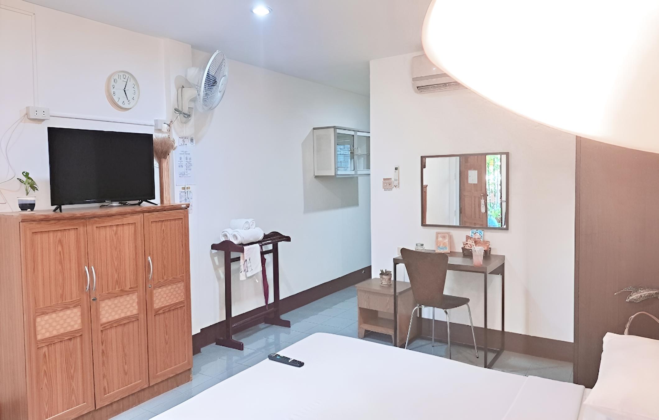 Cozy Rabbit view 4