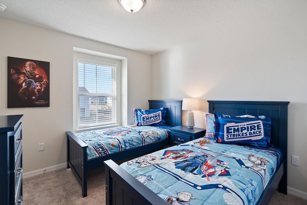 1232 Blue Island Dr
