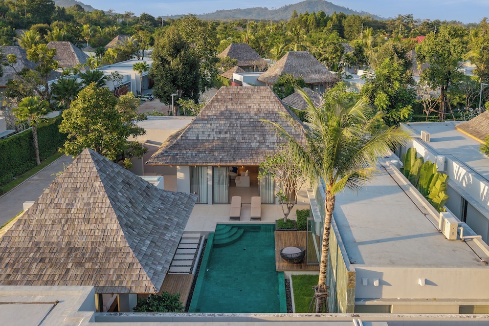 Modern 3BR Villa Kaimana Private Pool