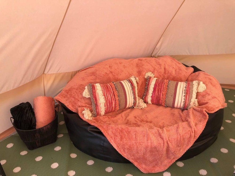 Crooked Oaks Bell Tent Glamping in North Devon view 5