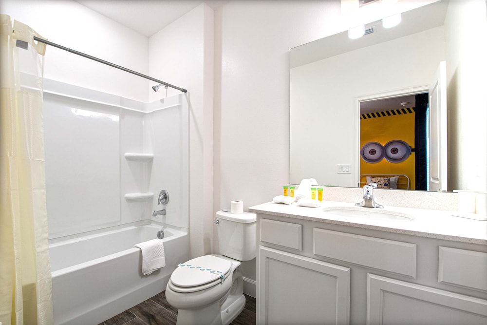 Themed Kids' Rooms, Pool & Game Loft Near Disney