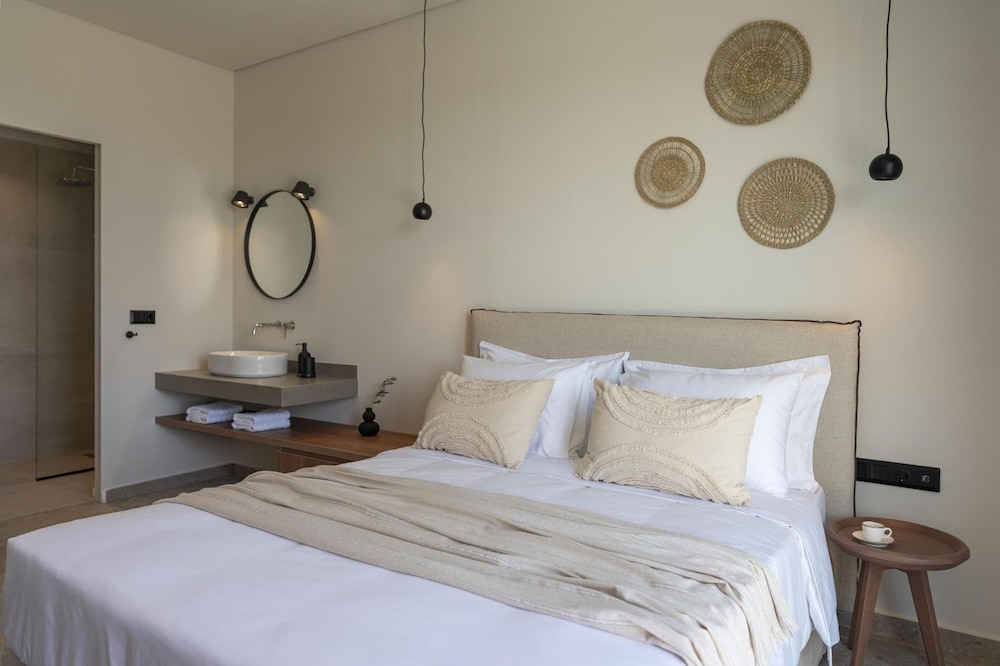 Massari Hills- Villa Nobu 4