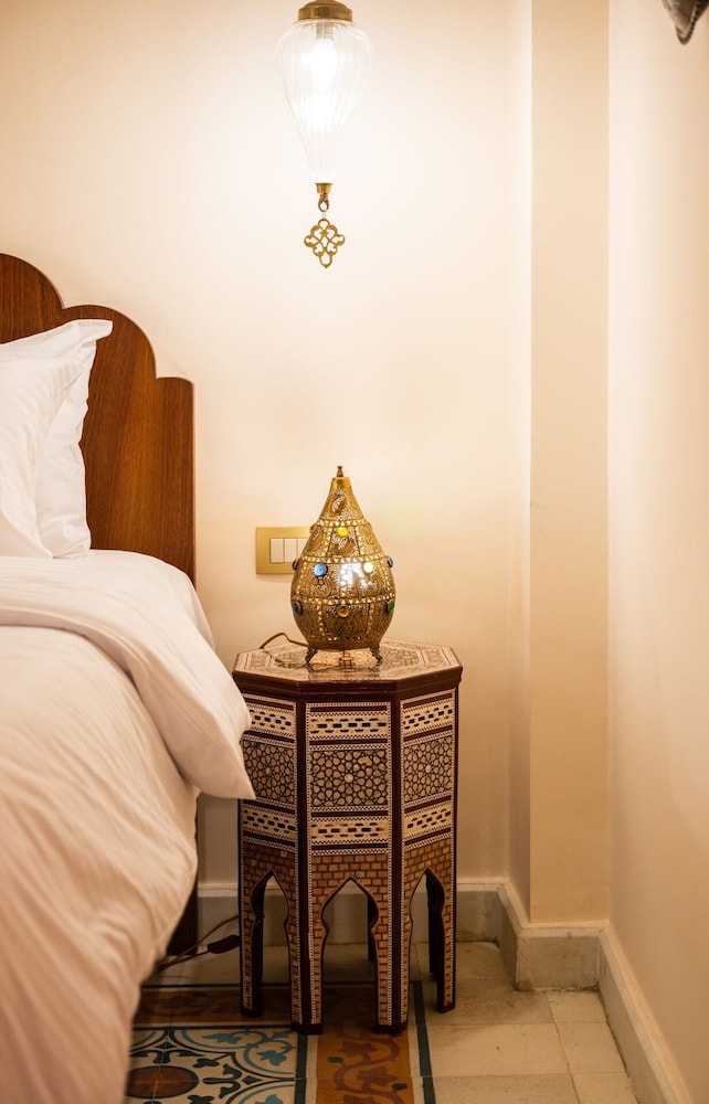 Marrakesh 1bdr w/ Jacuzzi Terrace @ Downtown Cairo