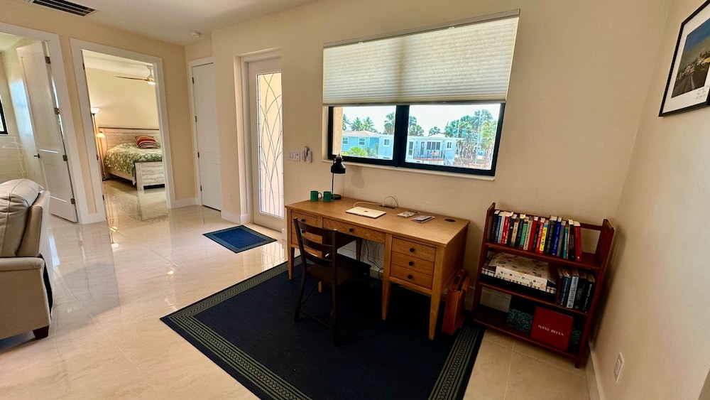 Beachcomber Lodge in Fort Myers Beach