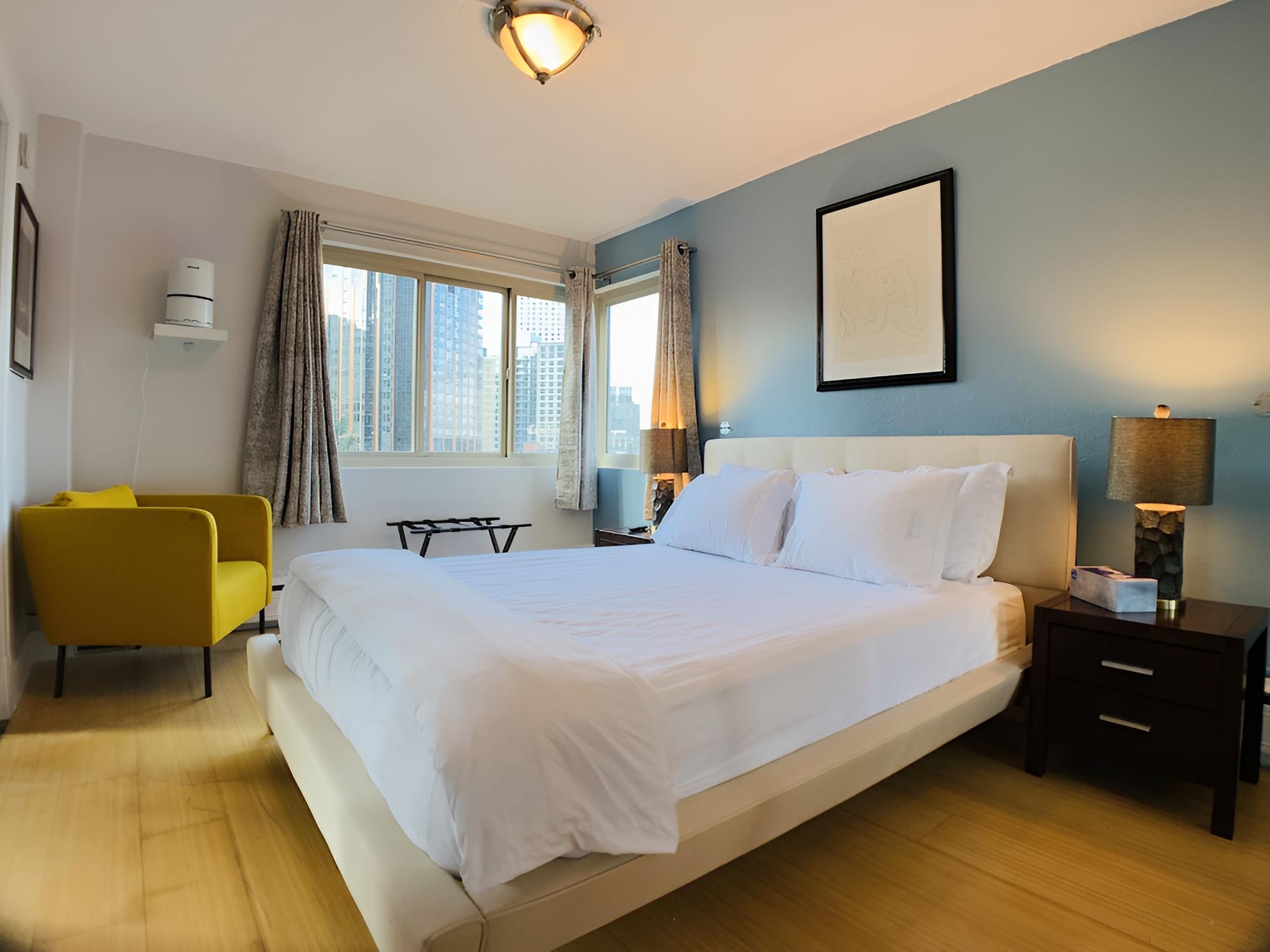 hotel room