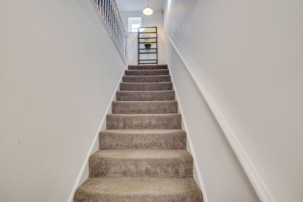 Quaint 1 Bedroom 1st Floor Flat