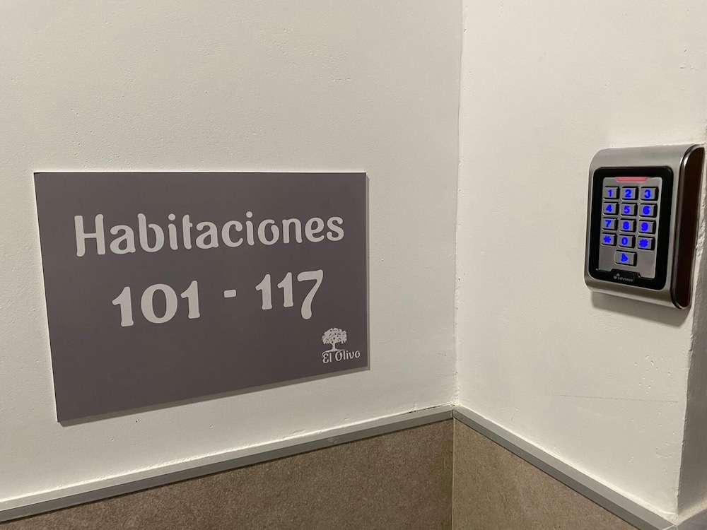 Hostal el olivo