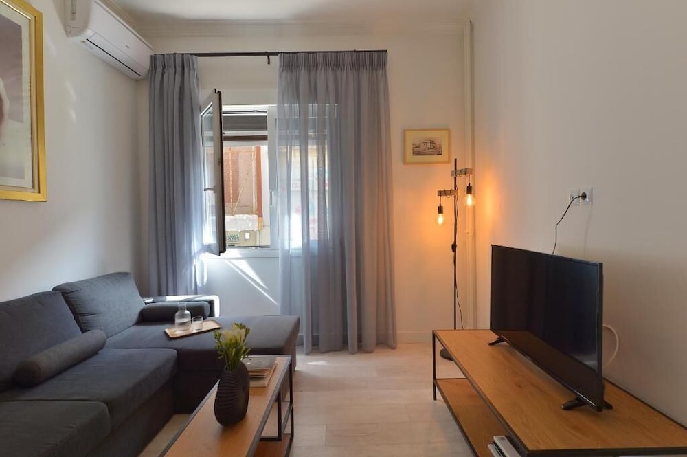 Alter Ego Apartments