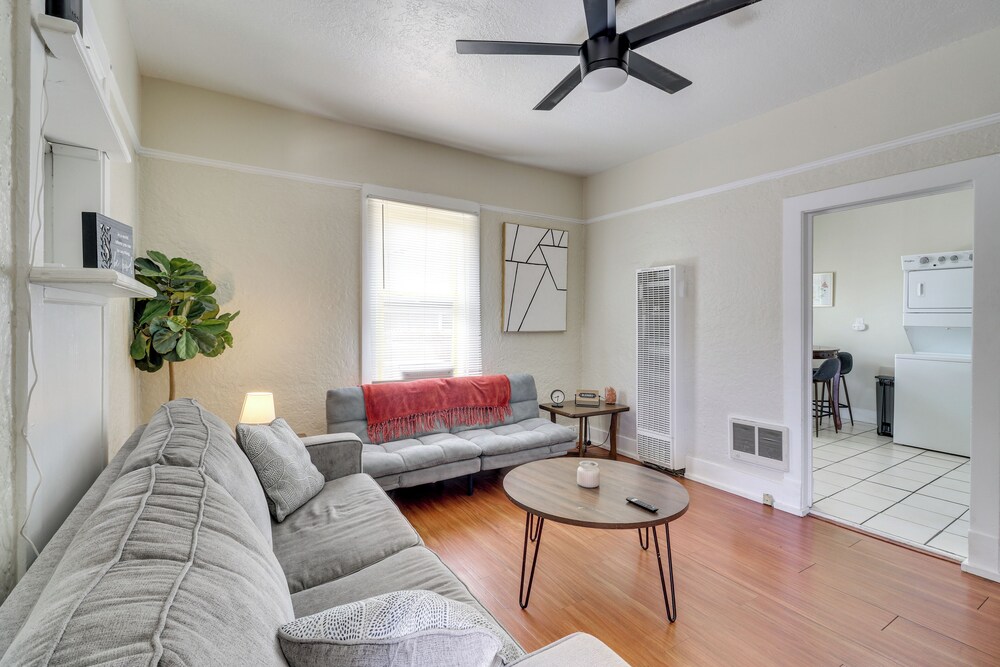 2 Mi to Old Town Abq: East Downtown Triplex Unit