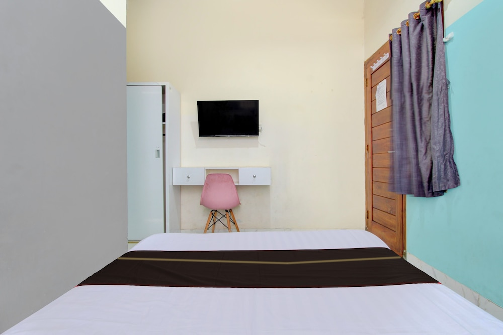 OYO 94919 Nay Guesthouse Dan Kost