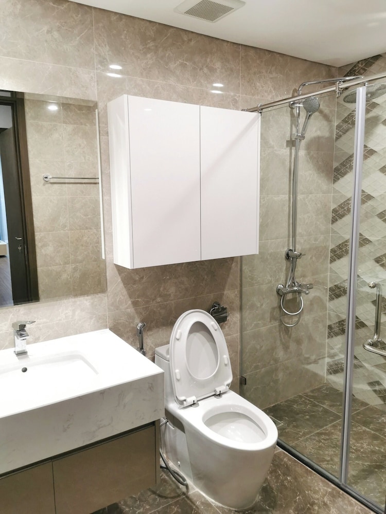 Vinhomes West Point Residence