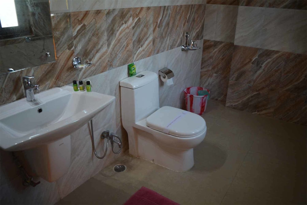 Photo 9
