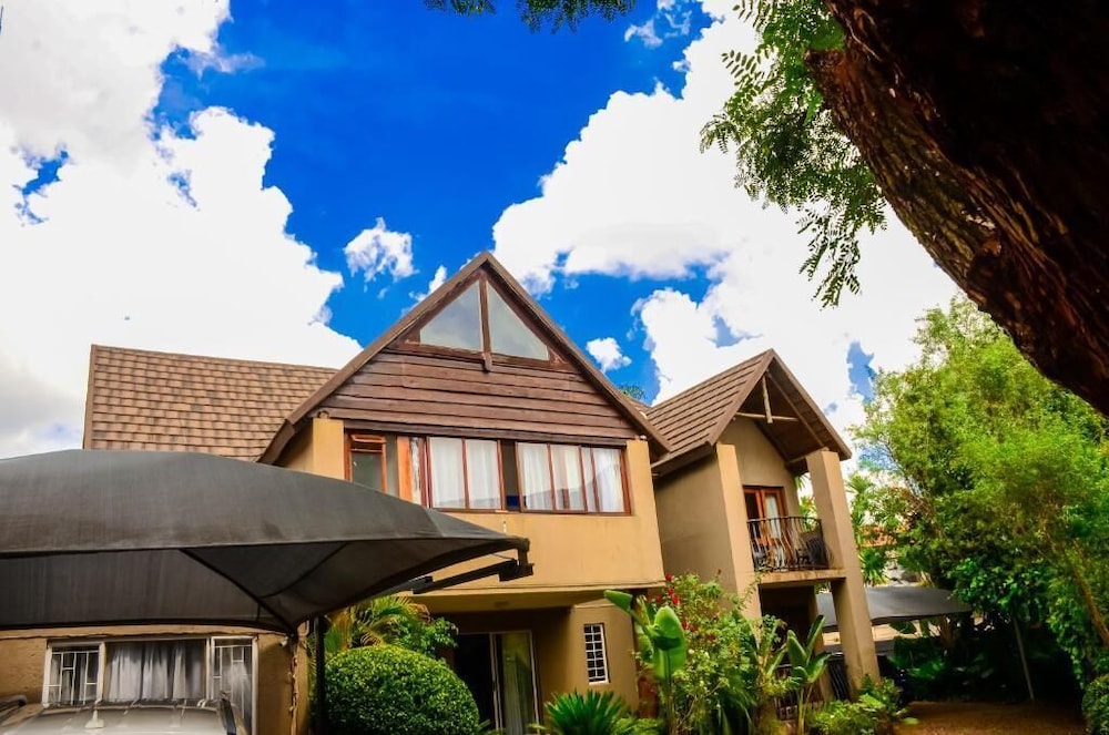 Novus Guest House