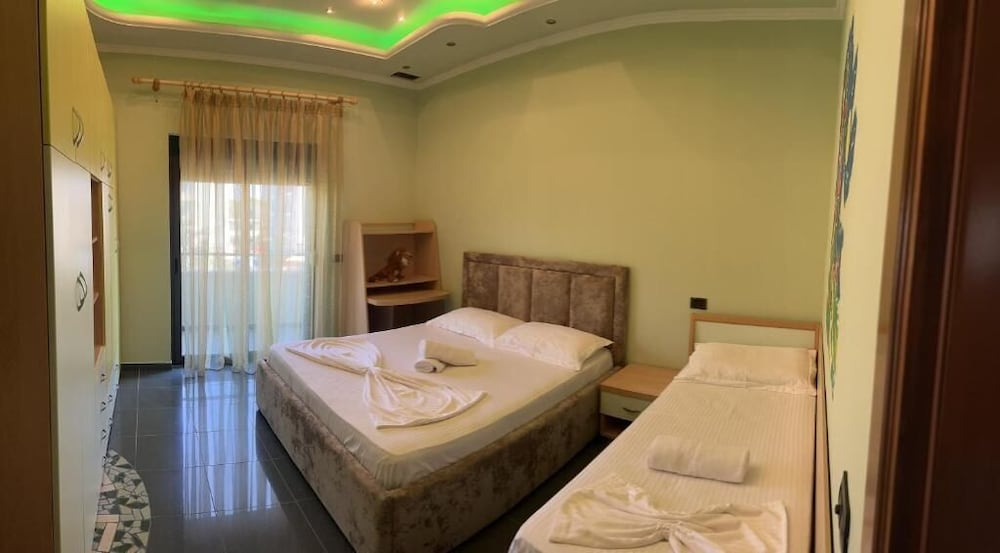 Green Garden Villa