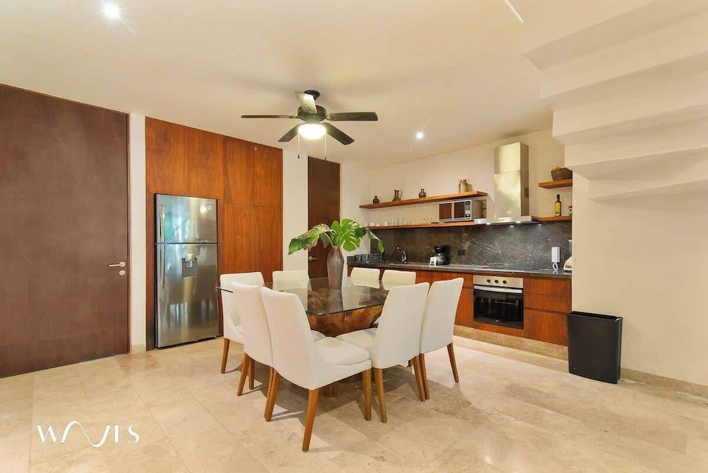 2 Br. PH W/private Pool in Luxury Gated Community