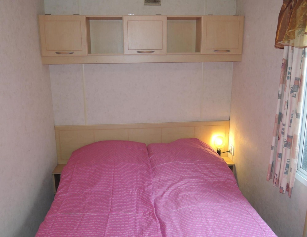 Mobile Home in Rogowo Near Baltic Beach