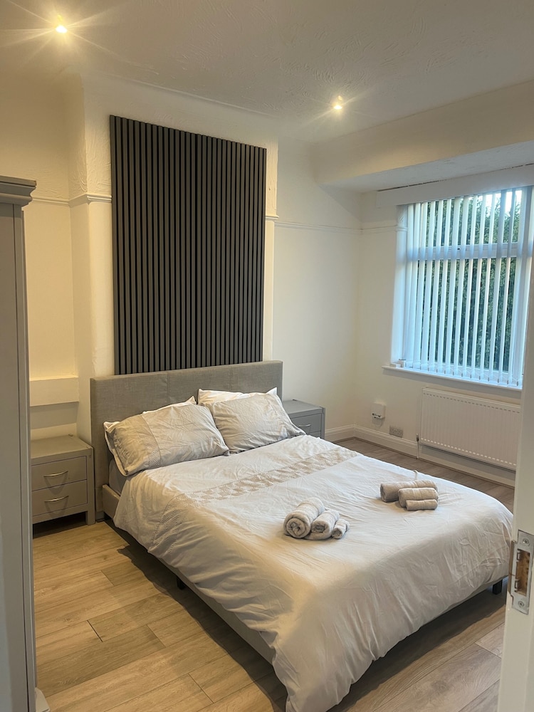Cozy Sale Apartment Retreat