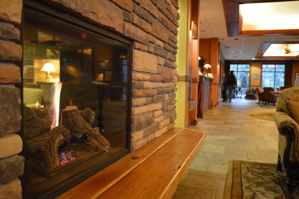 Cody Vacations - The Cody Hotel - Property Image 2