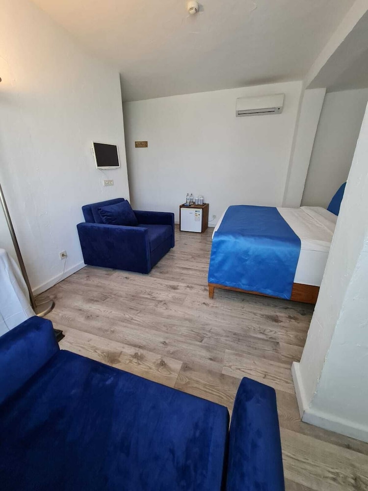 Alaçatı Otel Rebetiko - Image 75