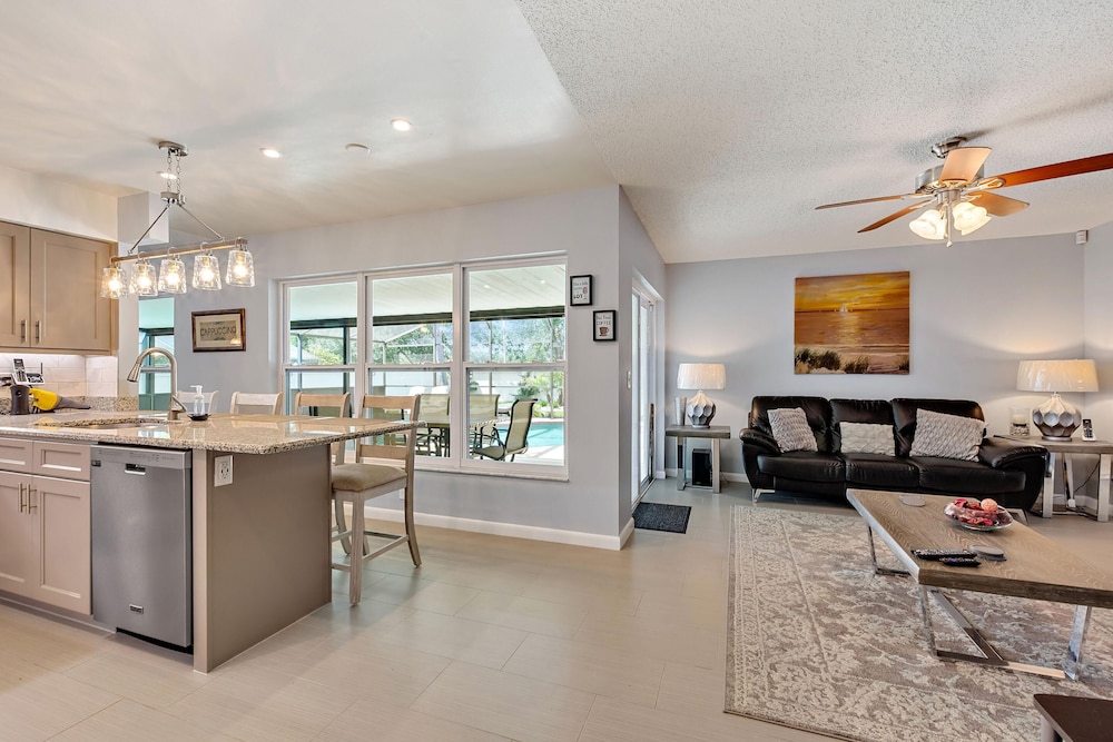 Beautiful Indian Ridge Home - Close to Disney